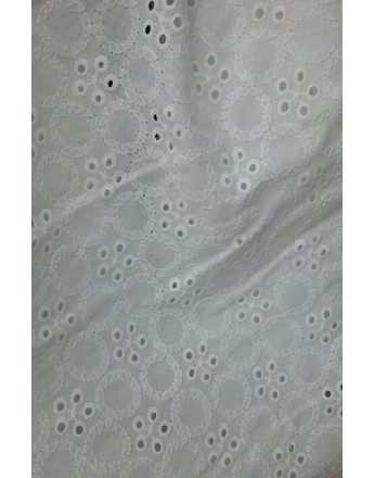 Broderie anglaise 02