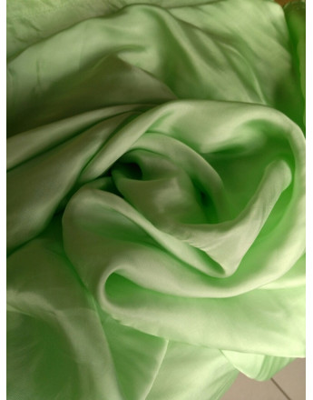 Tissu velours vert pomme 