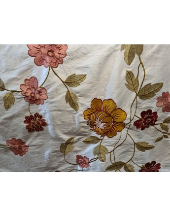 soie sauvage brodée A 